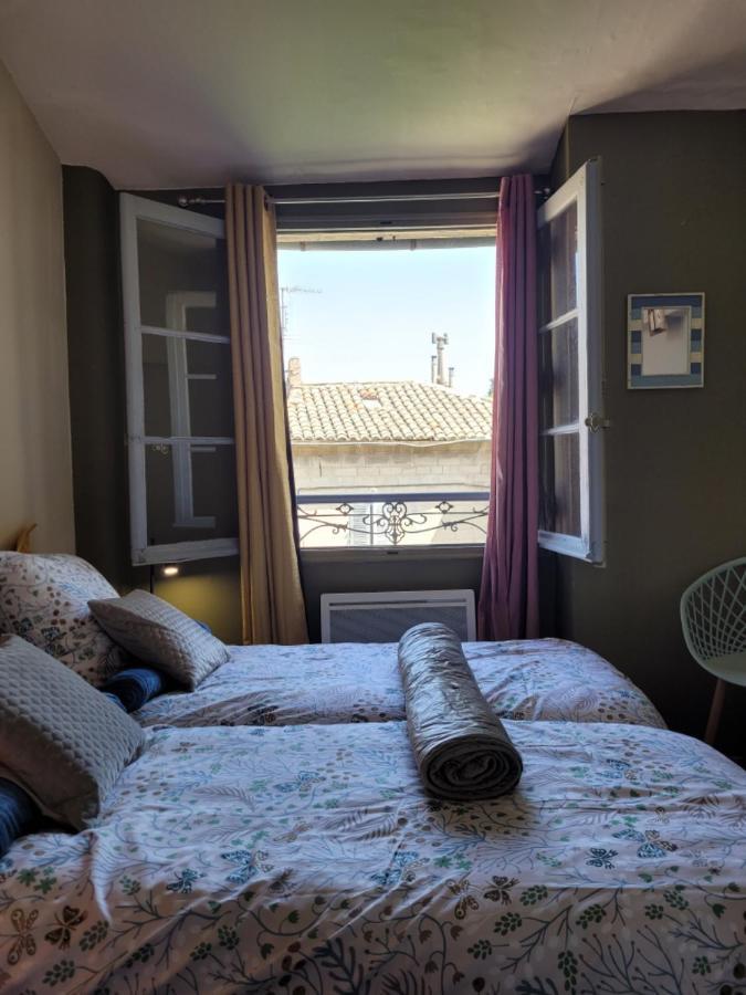 Un Nid Sur Les Toits Face Au Palais Des Papes Apartment Avignon Exterior photo